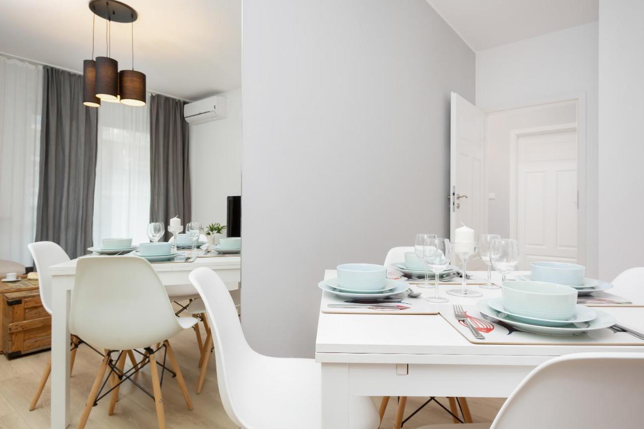 Zoliborz By Renters Lägenhet *